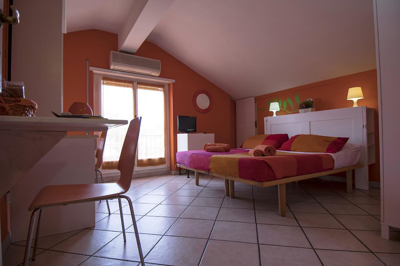 Bed and Breakfast La Voliera Рим Екстер'єр фото
